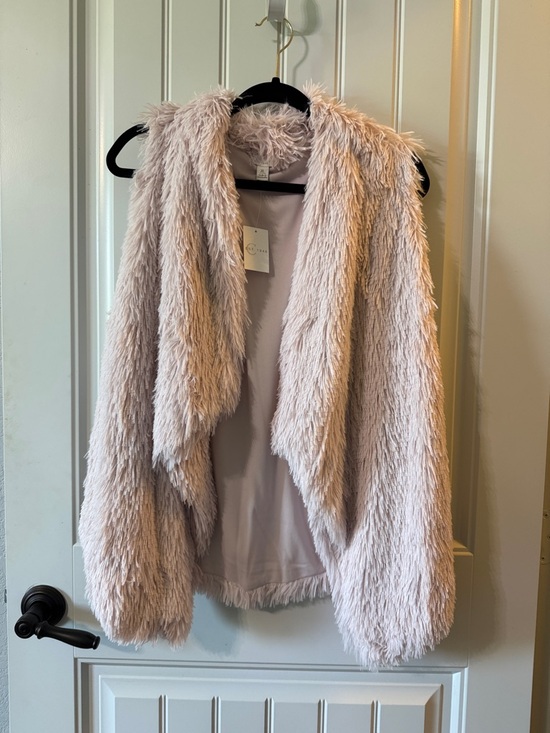 C Est. 1946 Jackets & Blazers - Faux Fur Draped Vest - Blush Pink